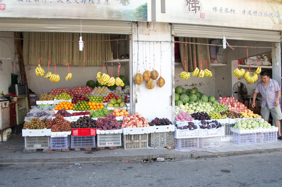 Xianning fruit market